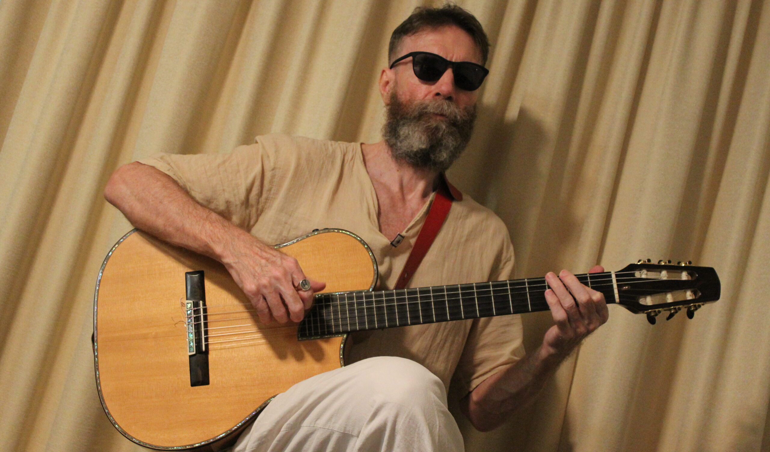 Matthew Valentyne - Singer / Songwriter